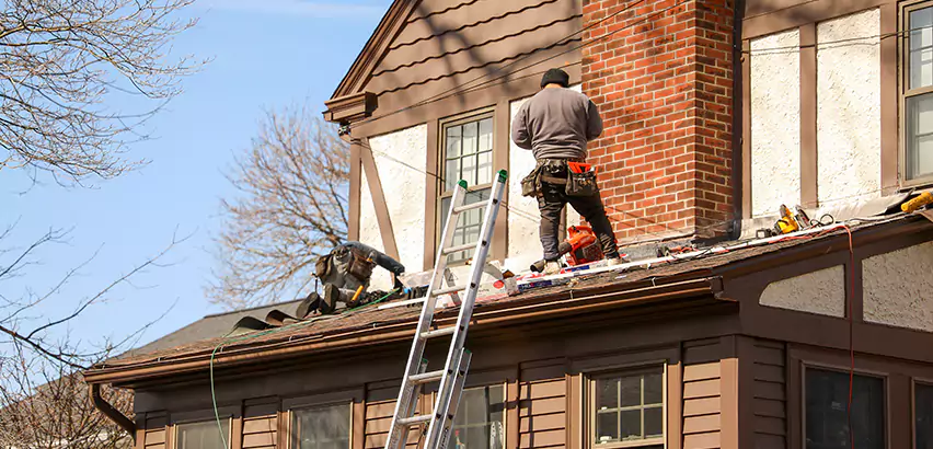 Roof Siding Trim Repair in Renton