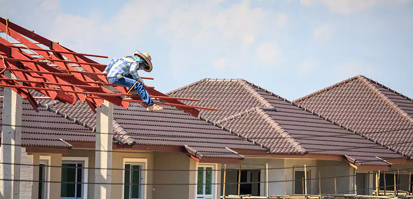 Professional Wind Damage Roof Repair Services in Renton, WA